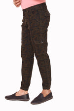 Load image into Gallery viewer, Camouflage Cargo